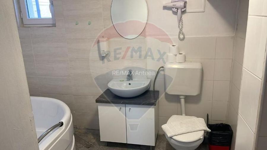Hotel 29 camere de vânzare în zona P-ta Unirii - 7