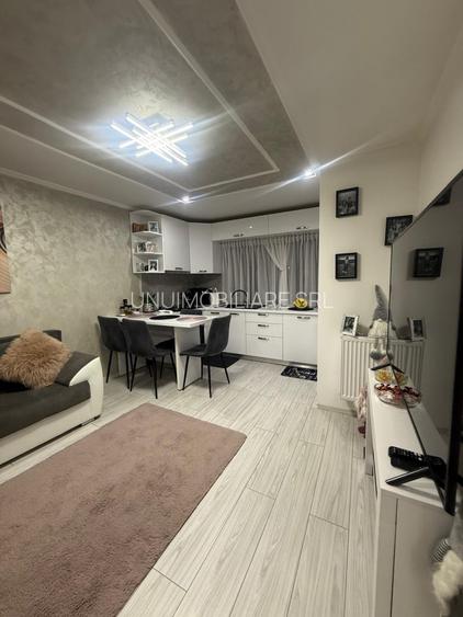 Apartament 3 camere complet renovat • Parter • Zona Comisia  Centrala - 15