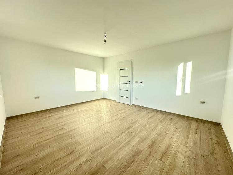 Duplex spatios, 5 camere, 355 mp teren,  127 mp utili - Sanandrei - 4