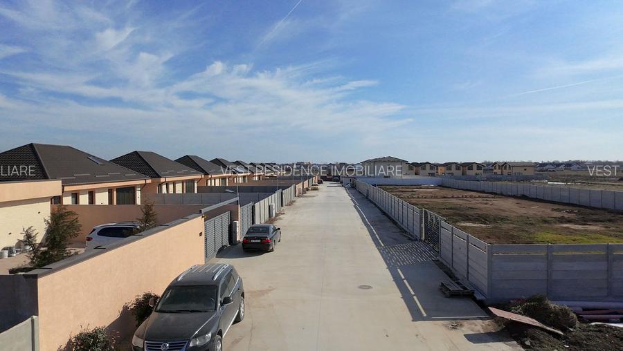 Complex de case individuale cu 4 camere, pe parter. Comision 0 - 11