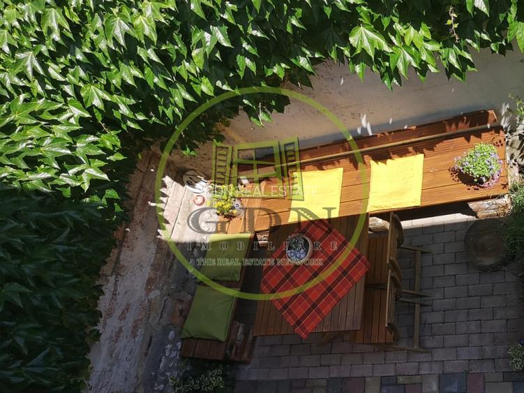 Apartament cochet cu 3 camere la curte comuna - 7