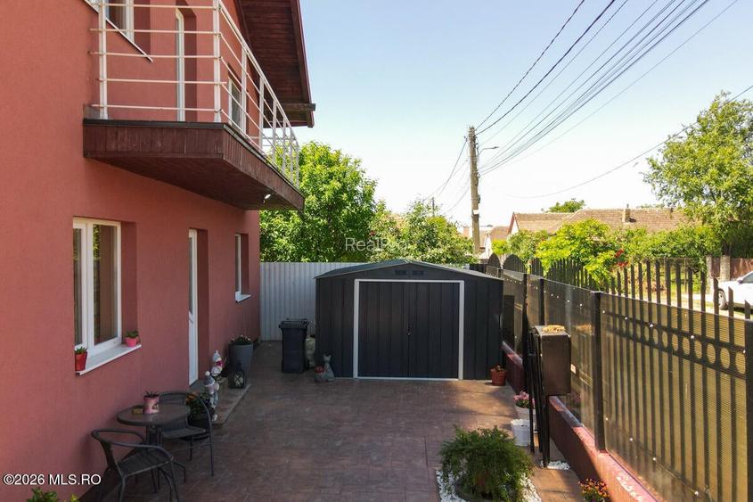 Sacalaz - Casa P+M, 139 MP, 3 Dormitoare, 3 Bai, Birou, Foisor, Iaz - 35