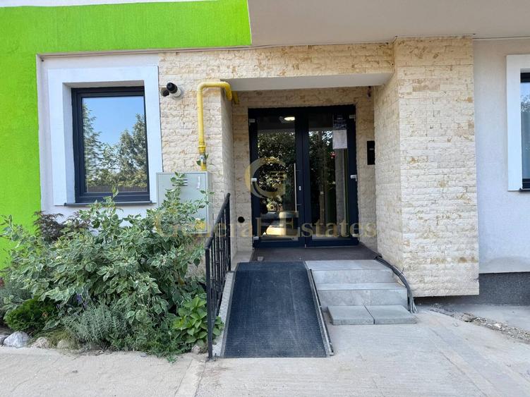 Vânzare apartament cu 2 camere, 53 m.p. - Gata de intrare. - 38