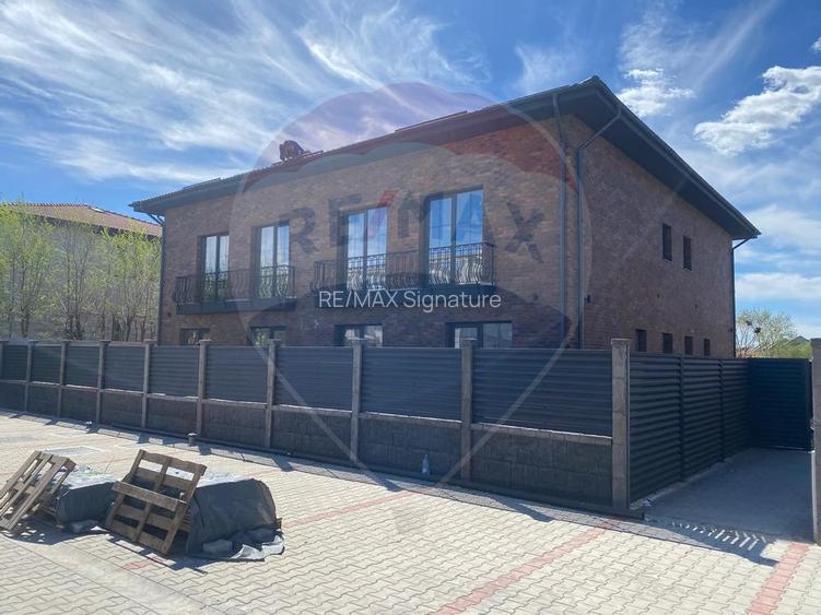 DE VANZARE Vila tip Quadruplex OTOPENI - 9