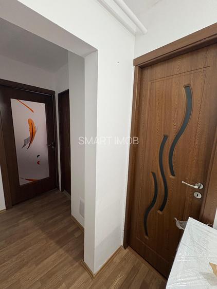 Chirie 2 camere zona Value Center mobilat utilat 300eur/luna - 4