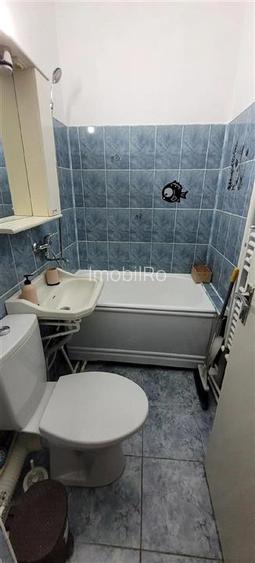 Garsoniera - zona Galata - 3