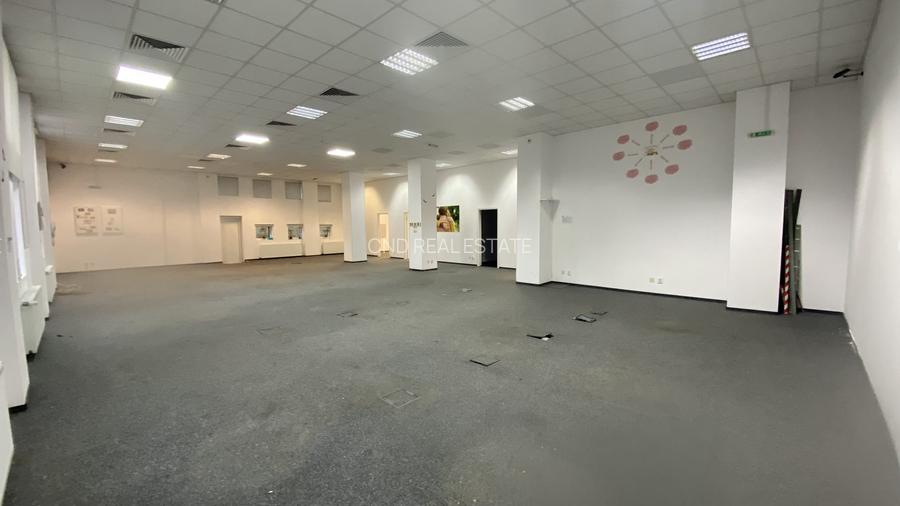 Spatiu Comercial -- 350 mp- Militari- Metrou Gorjului- Sector 6 - 5