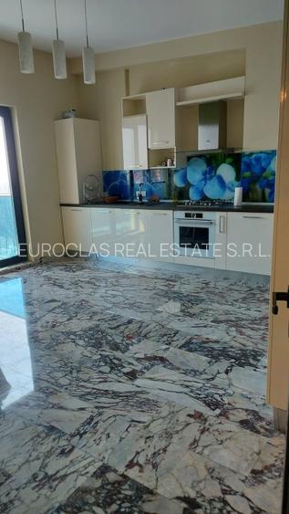 Unicat! Penthouse Mamaia Central - 690.000 euro (E8) - 49