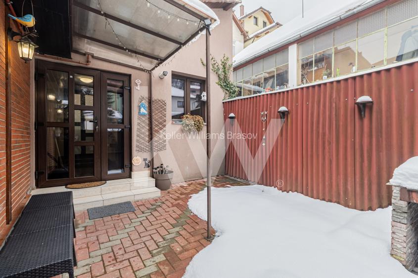 Casă cochetă de închiriat în Schei , Comision 0% - 10