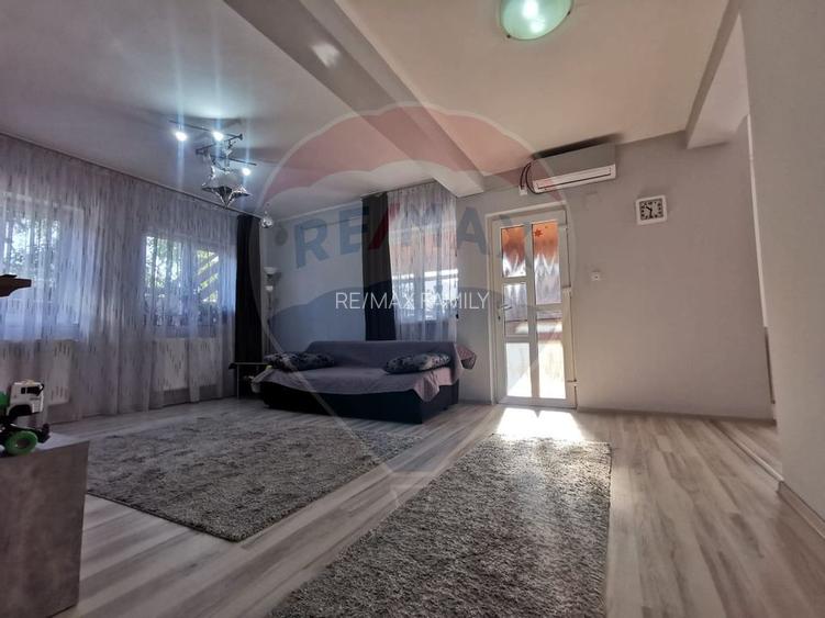 Casă 6 camere si curte, zona Metro Oradea, de vanzare - 3