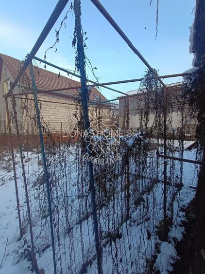 OPORTUNITATE INVESTITIE! Casa cu 2 apartamente- Zona Eroilor - 8