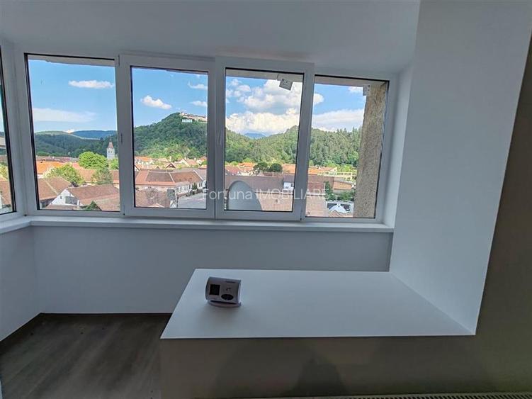 Garsoniera Rasnov Decomandata Renovata Bloc Vila Libera - 3