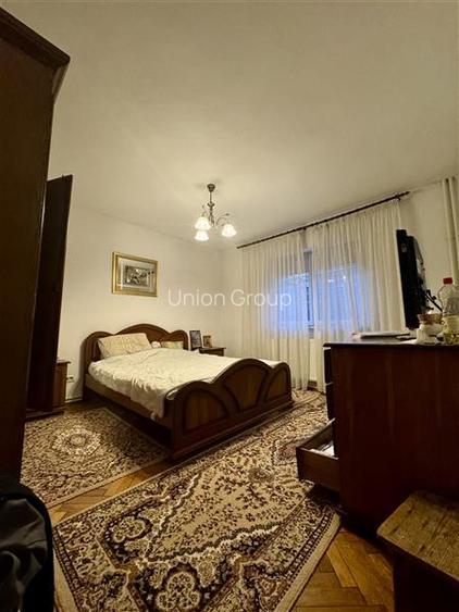 Casa foarte spatioasa D+P+2E amplasare excelenta, str. N. Iorga aproape de Bd. M - 9