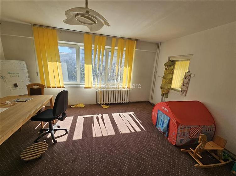 Inchiriere apartament 3 camere decomandat, Nicolae Titulescu, Cartier Gheorgheni - 2