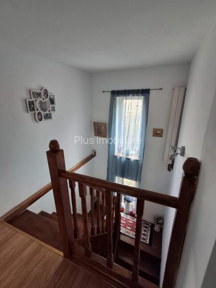 CASA INDIVIDUALA  in sat VLADICENI com. TOMESTI - 9