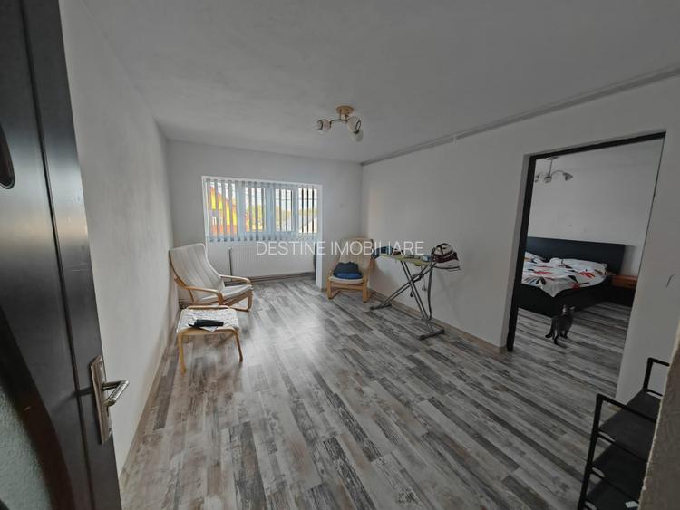 Constructie S+P+1E+M si teren 2000 mp, I.L. Caragiale, Dambovita - 6