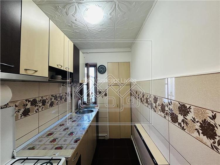 Apartament de vanzare in Sibiu - 2 camere - renovat - Zona Hipodrom II - 12