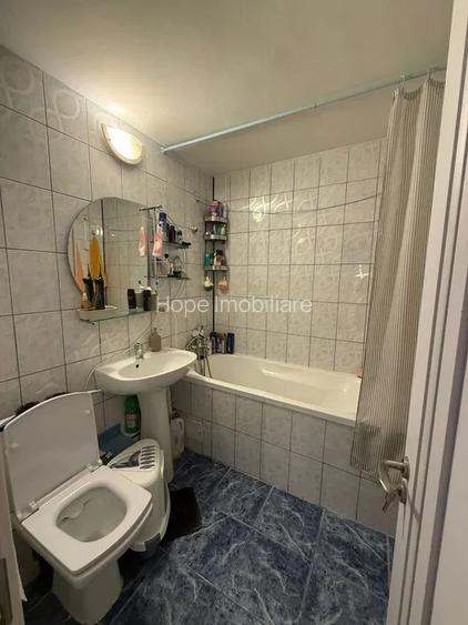 Dristor-strada Schitului-apartament 3 camere - 2
