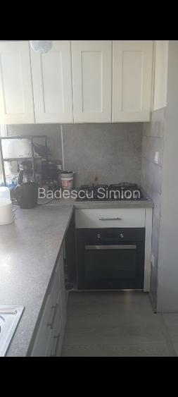 Vând apartament pe str. Libertatii nr 8 (trecere pietoni spre piață) - 5
