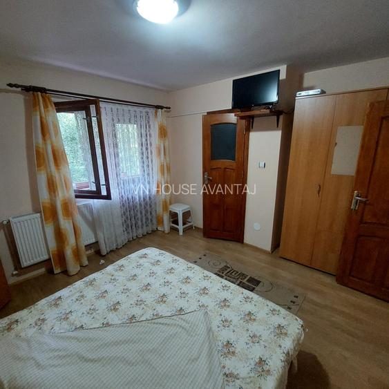 Pensiune turistică de vânzare în Lepșa – o oportunitate unică de afacere - 12