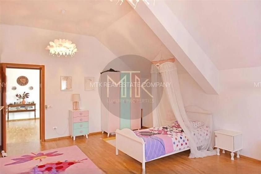 Exclusiv | Vila 5 camere Iancu Nicolae | 2 Locuri de parcare