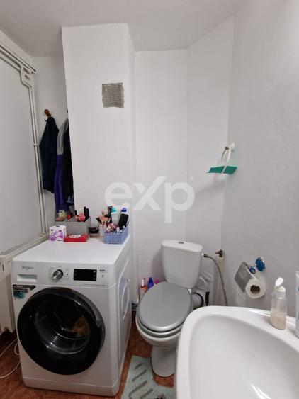Apartament 2 camere decomandat , Micro 6