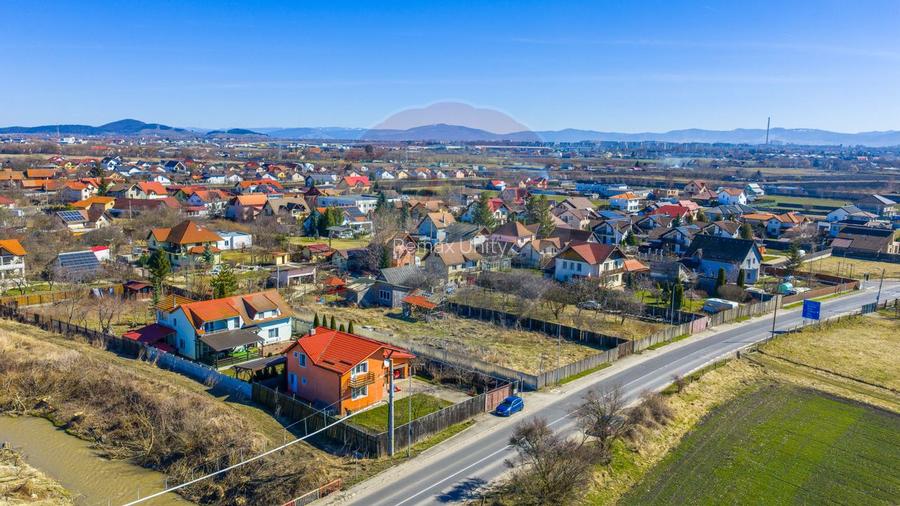 Teren 1350 mp-Strada Lanii/ COMISION 0% - 10