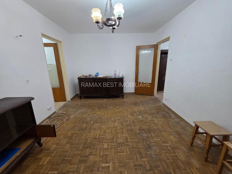 Berceni, pe strada Moldovita, - 16