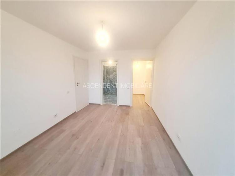 Vila superba cu 5 camere, intabulata 2025, P+E, toate utilitatile.  Harman - Bra - 24