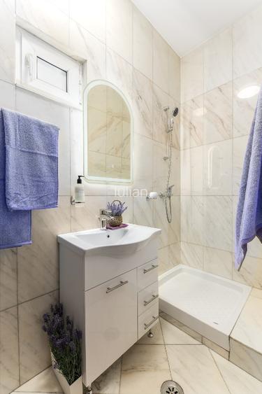 Vila 360 mp utili, teren 510 mp curte liberă 300 mp la 200 m de Parcul Circului - 9