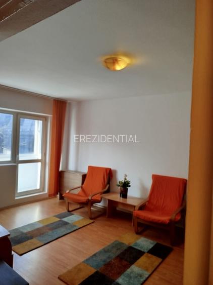 Garsoniera decomandata – Piata Victoriei - 2