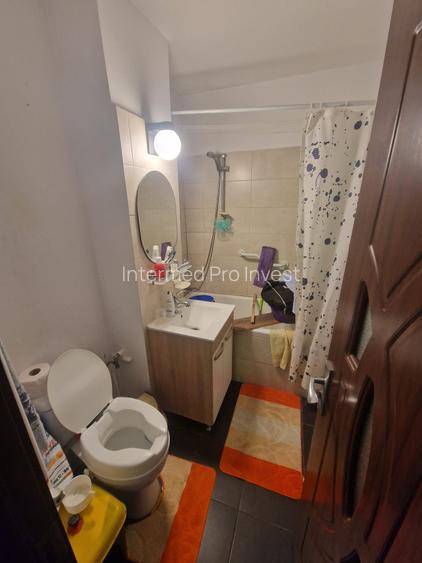 Tomis Nord-Ciresica-2 camere decomandate, et.1 - 4