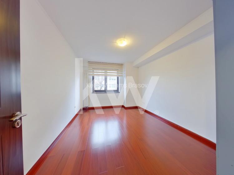 Închiriere apartament 4 camere cu design modern, Zona Blumana - 7