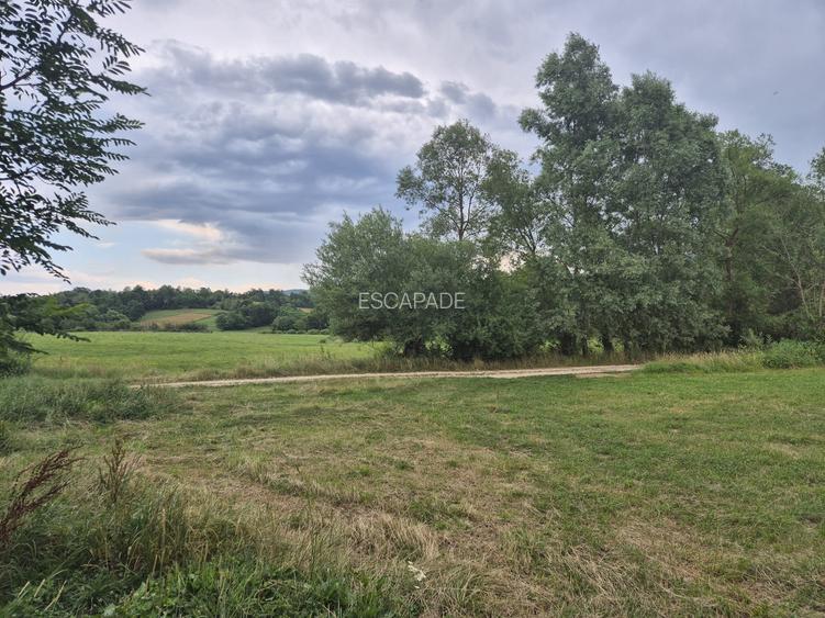 Teren extravilan/ 900 mp/ Comision 0 % - 9