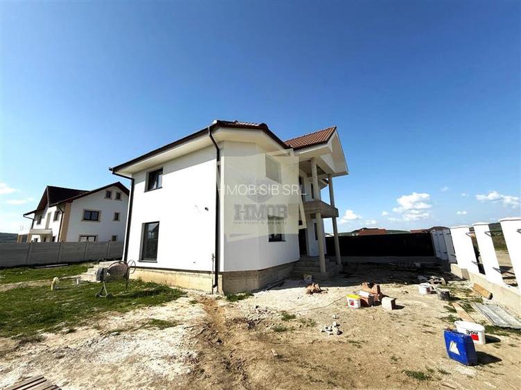 Casa Individuala cu 4 dormitoare, teren 640 mp in Cristian - Sibiu - 2