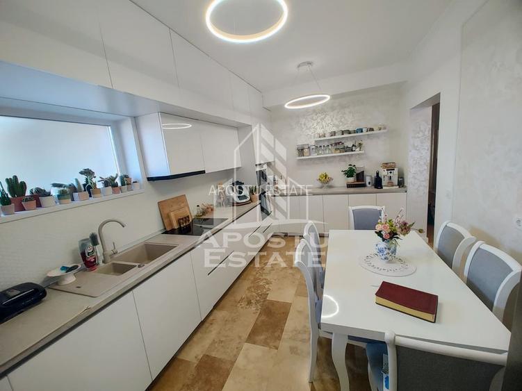 Casa individuala, 5 camere , 3 bai,2 balcoane ,acces auto, Braytim - 5