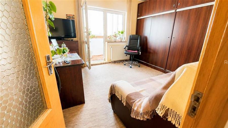 Apartament 3 camere decomandat,2 bai,etaj 5/8  78 mp 2 balcoane, zona Vlahuta-Ge - 4