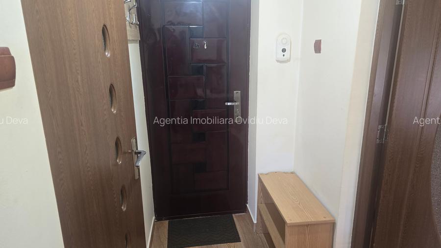 Inchiriez garsoniera in Deva, zona Dacia, parter, bloc de 4 etaje, mobilata - 7