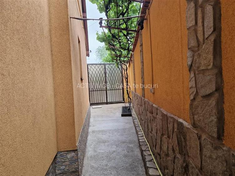 Resita Casa P+1+M la CHEIE Comision ZERO Cump. - 12