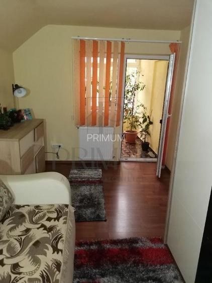 Utvin- toate utilitatile- teren generos- strada asfaltata- mobilata si utilata - 3