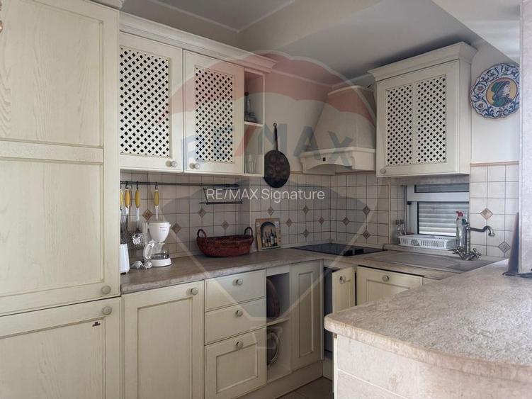 DE VANZARE Apartament cu 4 camere în Mamaia Nord - 17