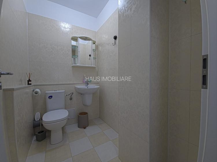 Centru Neversea apartament 3 camere decomandat vedere mare - 16