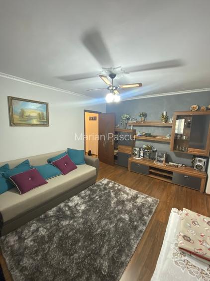 Mioritei 21. Apart. mobilat 2 camere semidecomandate etaj 1 - 8