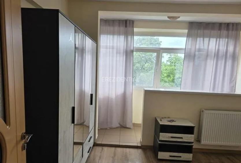 Apartament - 2 camere - decomandat - Tineretului  - 5