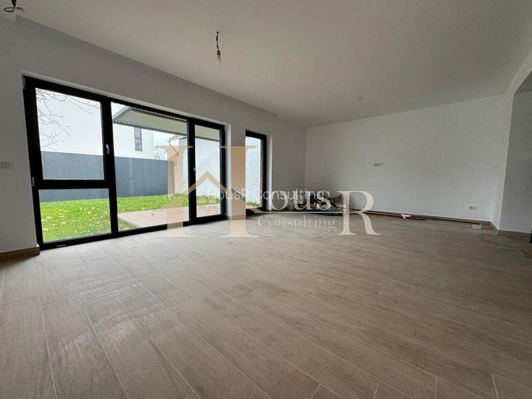 Casa Individuala in Oras.Proiect Modern.Car Port - 2