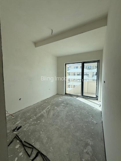 apartament cu 2 camere,balcon si parcare, zona Eroilor - 4