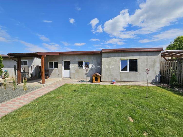 Casă individuală deosebită, P+M, construcție 2014, loc. Chișoda (TM), comision 0 - 28