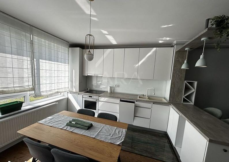 Apartament modern 2 camere, etaj intermediar – Piața 1 Mai