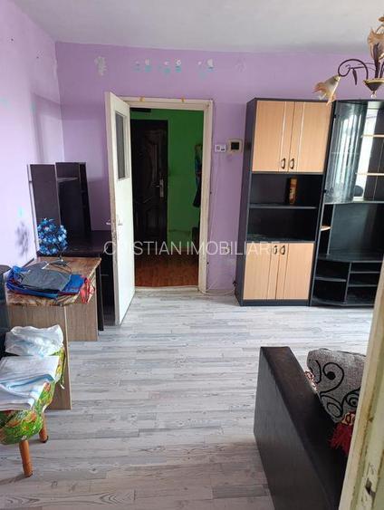 Ap 2 cam 42mp utili zona Piata Saraca, etaj 3, eliberare rapida - 4