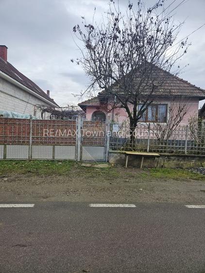 Casă / Vilă cu 5 camere de vânzare, Sarasau - 2